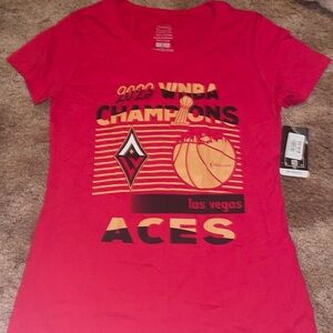 NWT 2023 Las Vegas Aces WNBA T-Shirt